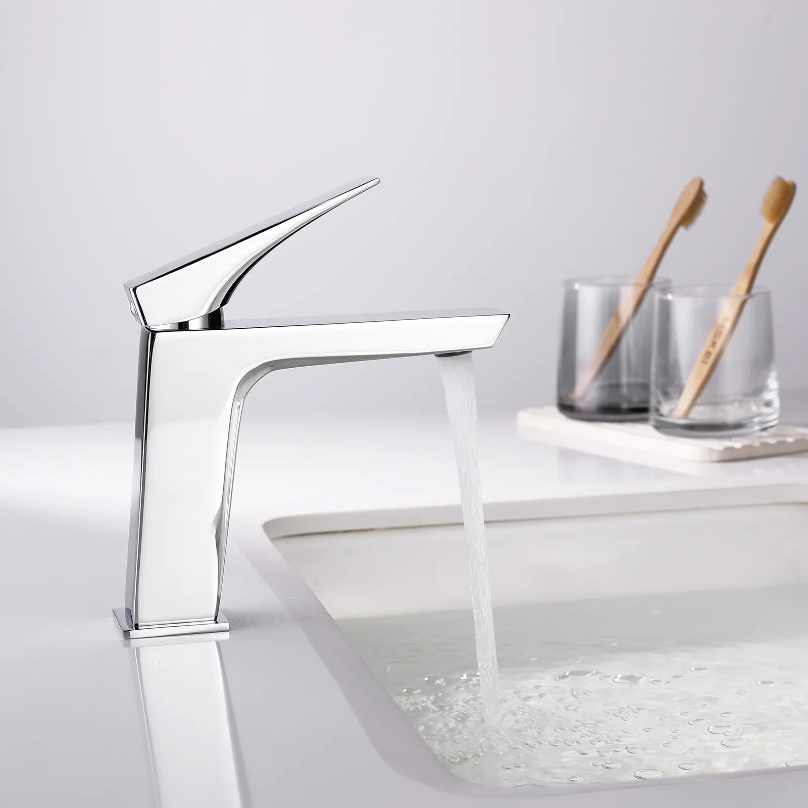 GRIFO MEZCLADORA MONOMANDO CAÑO BAJO SIN DESAGUE KUBIKA