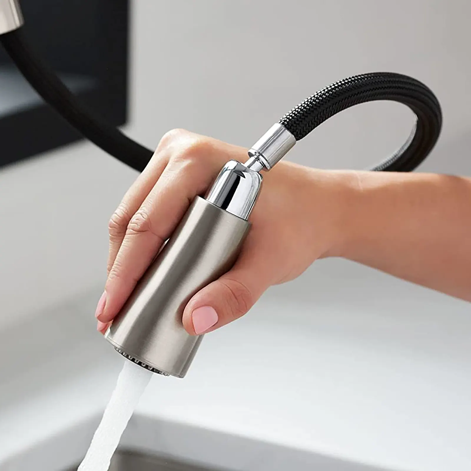 GRIFO DE COCINA MONOMANDO CUELLO DE GANSO Y PULL OUT SIMPLICE